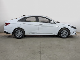 фото Hyundai Elantra VII 2021