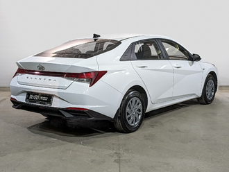 фото Hyundai Elantra VII 2021