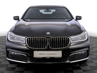 фото BMW 7 (G11/G12) 2016