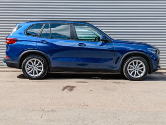 фото BMW X5 (G05) 2021