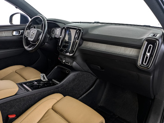 фото Volvo XC40 2019 с пробегом