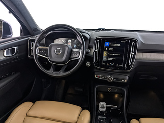 фото Volvo XC40 2019 с пробегом