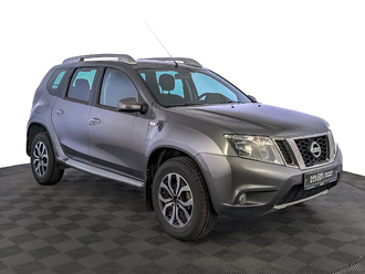 фото Nissan Terrano D10 2015