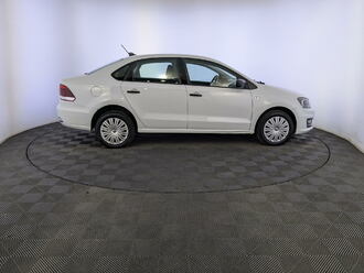 фото Volkswagen Polo Sedan 2018