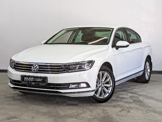 фото Volkswagen Passat B8 2018