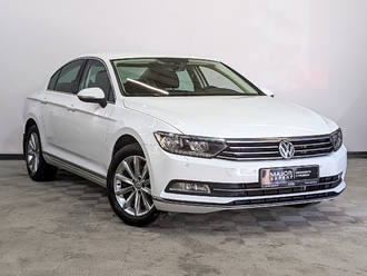 фото Volkswagen Passat B8 2018