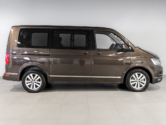 фото Volkswagen Multivan T6 2016