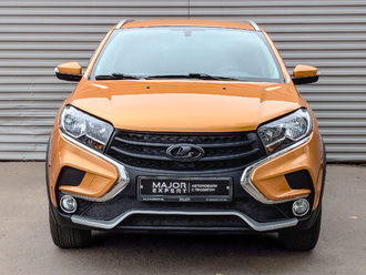 фото Lada XRAY 2020