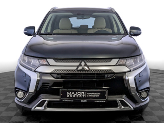 фото Mitsubishi Outlander III 2020