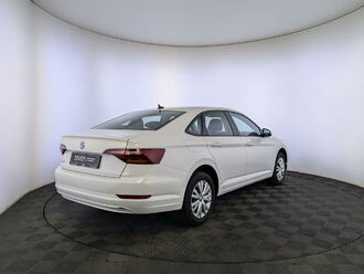 фото Volkswagen Jetta VII 2020