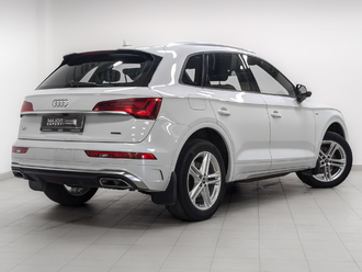 фото Audi Q5 (B9) 2021