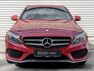 фото Mercedes-Benz C (W/S205) 2017