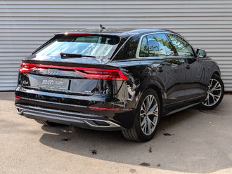 фото Audi Q8 (4M) 2021