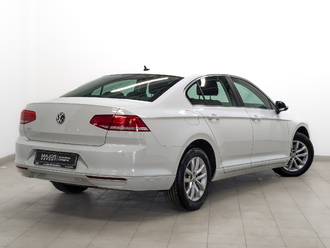 фото Volkswagen Passat B8 2019