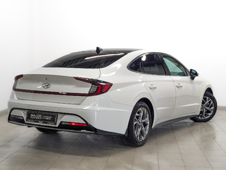 фото Hyundai Sonata VIII 2021