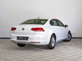 фото Volkswagen Passat B8 2019