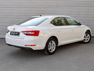 фото Skoda Superb III 2018