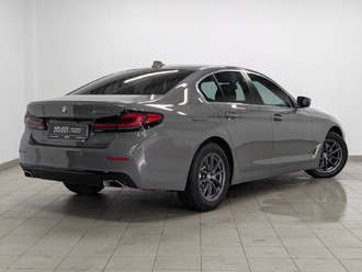 фото BMW 5 (G30/F90) 2022