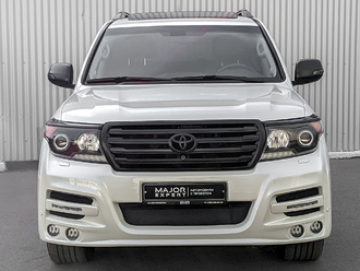 фото Toyota Land Cruiser 200 2014