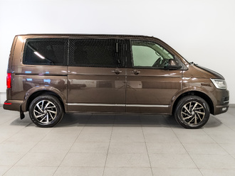 фото Volkswagen Caravelle T6 2018