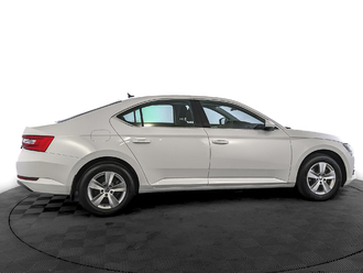 фото Skoda Superb III 2021