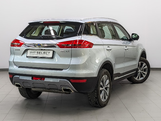 фото Geely Atlas 2021