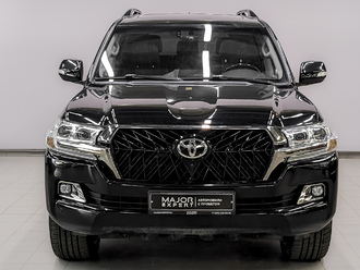 фото Toyota Land Cruiser 200 2016