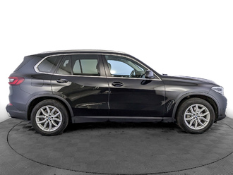 фото BMW X5 (G05) 2020