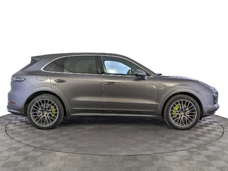 фото Porsche Cayenne III 2019