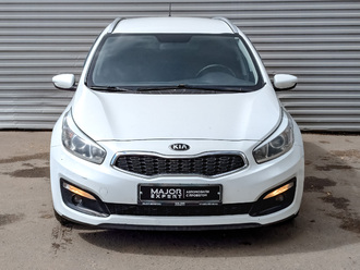 фото Kia Cee`d II 2016