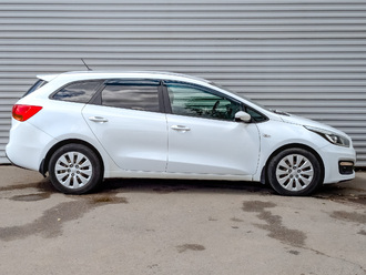 фото Kia Cee`d II 2016