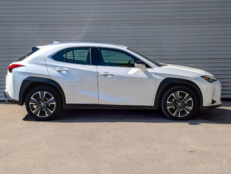 фото Lexus UX 2019