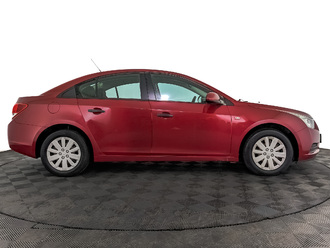 фото Chevrolet Cruze (J300/J305) 2011