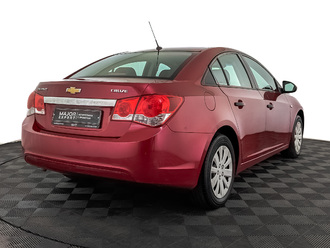 фото Chevrolet Cruze (J300/J305) 2011