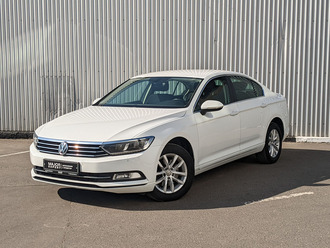 фото Volkswagen Passat B8 2019