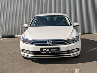 фото Volkswagen Passat B8 2019