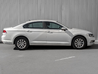 фото Volkswagen Passat B8 2019