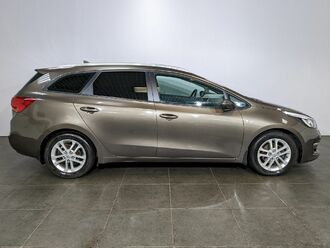 фото Kia Cee`d II 2018