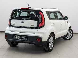 фото Kia Soul II 2018