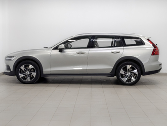 фото Volvo V60 Cross Country 2021 с пробегом