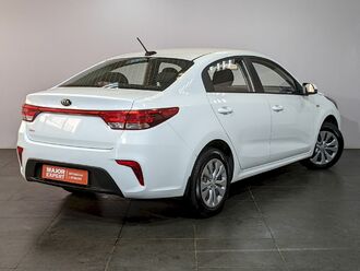 фото Kia Rio 2018