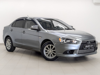 фото Mitsubishi Lancer X 2013