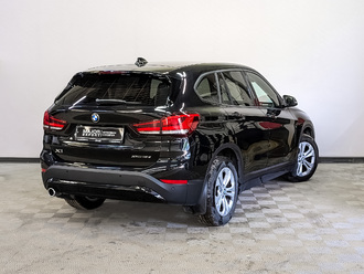 фото BMW X1 (F48) 2021