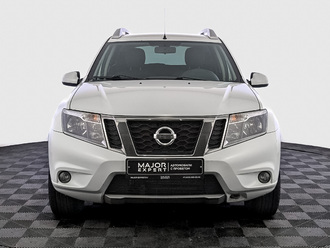 фото Nissan Terrano D10 2015