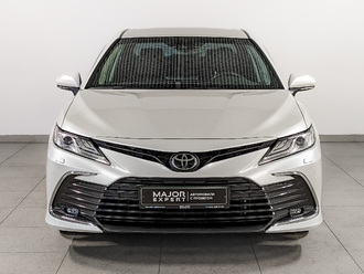 фото Toyota Camry VIII 2022