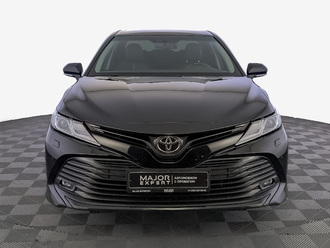 фото Toyota Camry VIII 2020