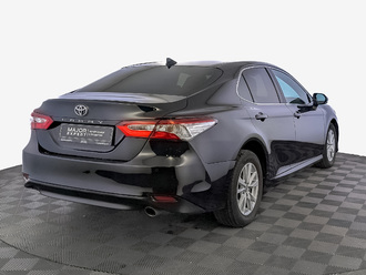 фото Toyota Camry VIII 2020