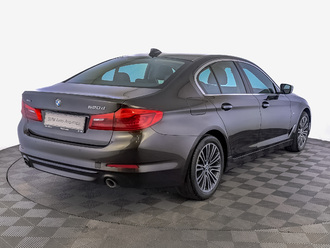 фото BMW 5 (G30/F90) 2018