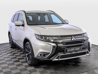 фото Mitsubishi Outlander III 2021