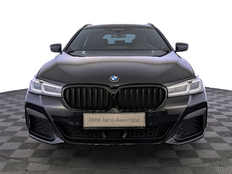 фото BMW 5 (G30/F90) 2022